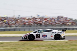 Boa prestação para Patrick Cunha no Slovakia Ring
