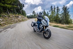 Honda X-ADV – Mais versátil e mais potente