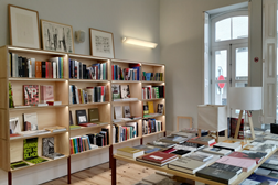 Peças exclusivas na Venda de Natal da Loja da Casa da Arquitectura em Matosinhos