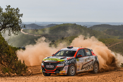 Hugo Lopes/Magda Oliveira garantem vitória   - No primeiro confronto da Peugeot Rally Cup Portugal 2024