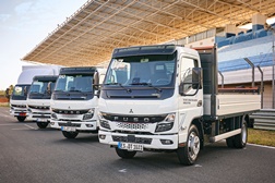 A FUSO, subsidiária da Daimler Truck, celebra o início da produção da próxima geração do eCanter - Fabricadas 250 mil FUSO Canter no Tramagal desde 1980