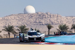 Os dois PEUGEOT 9X8 conseguem a sua melhor qualificação do ano no Bahrein