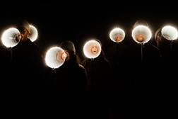 Santa Joana dos Matadouros, de Bertolt Brecht, em estreia no Teatro Carlos Alberto - De 6 a 16 de Novembro 