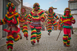Correios de Portugal homenageiam Entrudo Chocalheiro - Lançamento de selos evocativos dos Caretos de Podence