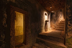 Convento dos capuchos promove visitas noturnas com figuração - Próximos dias 14 e 15 de abril