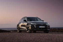Novo Audi A6 allroad - Presença robusta e poderosa numa carroçaria larga e distintiva combinada com elementos de design específicos da versão allroad 