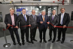 Opel inaugura novo laboratório de sistemas de motorização