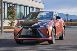 Dez anos de design da grelha Lexus - O marco inconfundível da marca