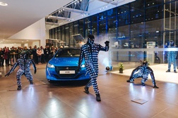 Gamobar apresentou em exclusivo novo Peugeot e-208 elétrico - Clientes encheram a “casa”