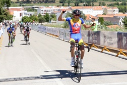 Roberto Caixas vence a 1ª etapa da Volta a Portugal de Cadetes Liberty Seguros