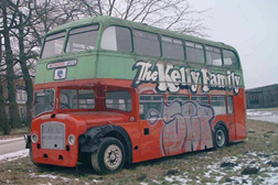 Autocarro utilizado nas digressões da banda The Kelly Family em leilão internacional