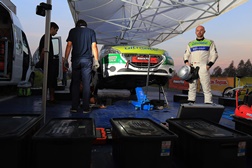 Renato Pita faz teste produtivo ao Peugeot 208 R2, na Maia