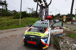 Ricardo Sousa Campeão da Peugeot Rally Cup Portugal 2025 em rali com vitória sólida de Gil Antunes