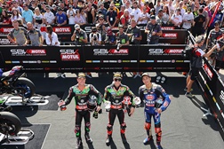 SBK, 2022, Portimão - Rea bate Razgatlioğlu com Pole espantosa - Bautista 9º após volta cancelada
