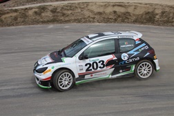 Pedro Almeida e do Peugeot 206 S1600 (sábado)