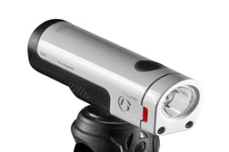 Bontrager Ion 700 - Brilhante e Compacta