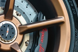 Hispano Suiza x Michelin juntam-se no Hispano Suiza Carmen Sagrera - Criada uma versão específica do pneu Michelin Pilot Sport 4S