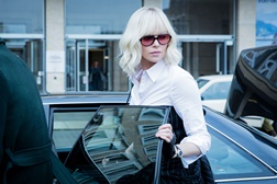 Canal Hollywood estreia "Atomic Blonde"
