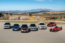 Nissan carrega baterias para um futuro eletrificado - A partir de 2023 não vai vender veículos novos de combustão interna puros na Europa