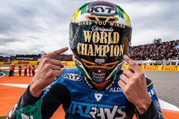 Diogo Moreira é campeão de Moto2 e ascende à Categoria de MotoGP em 2026