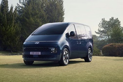 Estreia da STARIA MPV da Hyundai – a pensar nas empresas e famílias - Utilização máxima do espaço, assentos flexíveis e o mais alto nível de segurança 