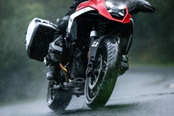 Bridgestone lança o pneu Battlax Adventure A42 - Evolução face ao Battlax Adventure A41