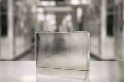 Northvolt monta a primeira célula de bateria de iões de lítio  - Na sua gigafactory sueca, em Skellefteå