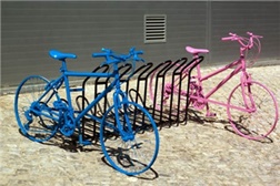 Portimão com estacionamento para bicicletas nas praias