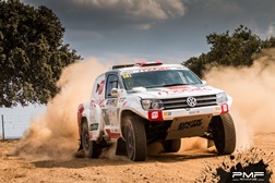 Pedro Ferreira focado em dar o máximo na Baja Portalegre 500 - Piloto ao volante de VW Amarok