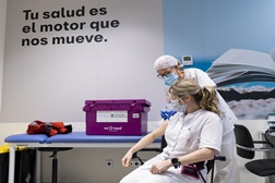 SEAT S.A. oferece recursos de saúde para vacinar a população contra a COVID-19 - Novo centro de vacinação para diminuir o impacto da epidemia em Espanha