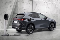 Lexus NX Híbrido Plug-in direcionado para empresas  - Com solução KINTO One até 31 de Março