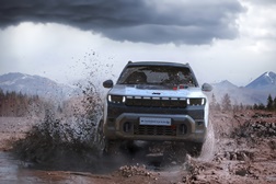 Jeep® Compass 4xe: redefinir a aventura com um novo interior exclusivo e potência “Trail Rated” - Um interior concebido para utilização fora de estrada e melhorias técnicas
