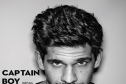 Captain Boy apresenta-se pela primeira vez em Madrid