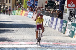 João Almeida soma e segue na Volta a Portugal de Juniores 
