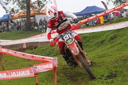 Luís Oliveira é o novo Campeão Brasileiro de Enduro FIM 