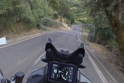 À procura de uma estrada...para a Multistrada!