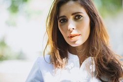 Joana Machado apresenta novo álbum "Life Stories" ao vino na Casa Independente