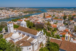"(Agora) É (de novo) mais fácil viajar para o Algarve"  - Nova campanha internacional do Turismo do Algarve