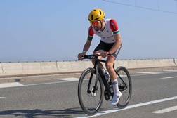 Telmo Pinão e Bernardo Vieira penalizados por falta de bicicletas