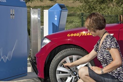 Goodyear avisa que quando a temperatura desce também baixa a pressão dos pneus