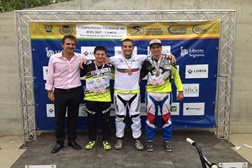 Pódio Elite BMX