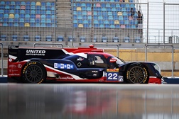Filipe Albuquerque foi quarto no Bahrein - Andamento do carro diminuiu com arrefecimento da pista