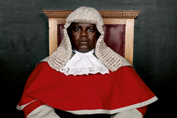 The Honourable Justice Moatlhodi Marumo |  Série Judges Botswana, 2005 © Pieter Hugo, Courtesy Stevenson Gallery, Cape Town-Johannesburg / Yossi Milo Gallery, New York