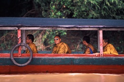 Exposição de fotografia  “Amazing Thailand, Amazing Faces” inaugura em Cascais