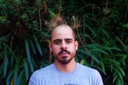 Gui Amabis edita “Trabalhos Carnívoros” em Portugal - Apresentação dia 8 Julho – Casa Independente – Convidada especial Rita Redshoes