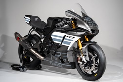 Crescent Yamaha Limited Edition "Ultimate Track Day" GYTR R1