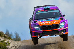Armindo Araújo e Luís Ramalho  com excelente resultado na abertura do Campeonato - Rali Serra de Fafe