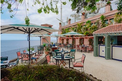 Madeira e Alentejo juntos à mesa em jantar especial no Reid’s Palace - Brisa do Mar recebe a Herdade do Sobroso