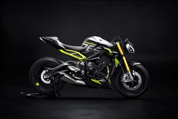 Novas Triumph Street Triple 765 RX e Moto2™ Edition já disponíveis