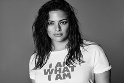 Ashley Graham é a protagonista da nova campanha Violeta by MANGO 